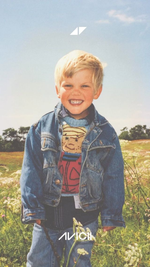 “Avicii: Tim Bergling - Hans liv och musik” - a photobook including never before seen photos of Tim’s childhood years and the journey to becoming Avicii 💙 Now available on shop.avicii.com. The English version, “Avicii: The life and music of Tim Bergling” is coming soon.

Photo: Sean Eriksson, Cim Ek, Bergling family archive